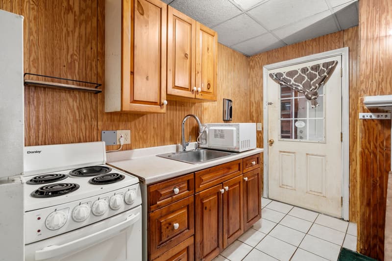 270 Bank Street, kitchen