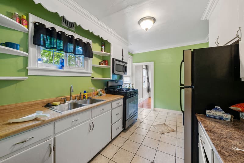 275 Bank Street, kitchen